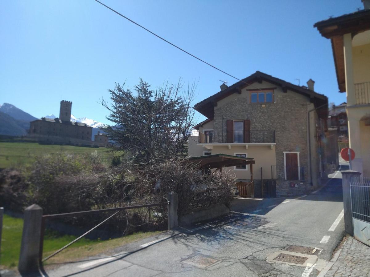 Studio Lalex28 Apartment Aosta Bagian luar foto